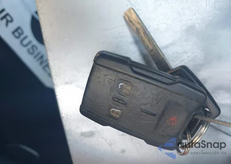 2015 Chevrolet Silverado 2500Hd Lt z USA, uszkodzony, nr VIN 1GC2KVEG8FZ101104